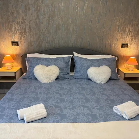 Simoandpie - In Tutte Le Stagioni * Τορίνο