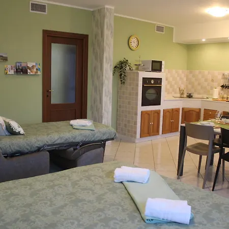 Simoandpie - In Tutte Le Stagioni Τορίνο